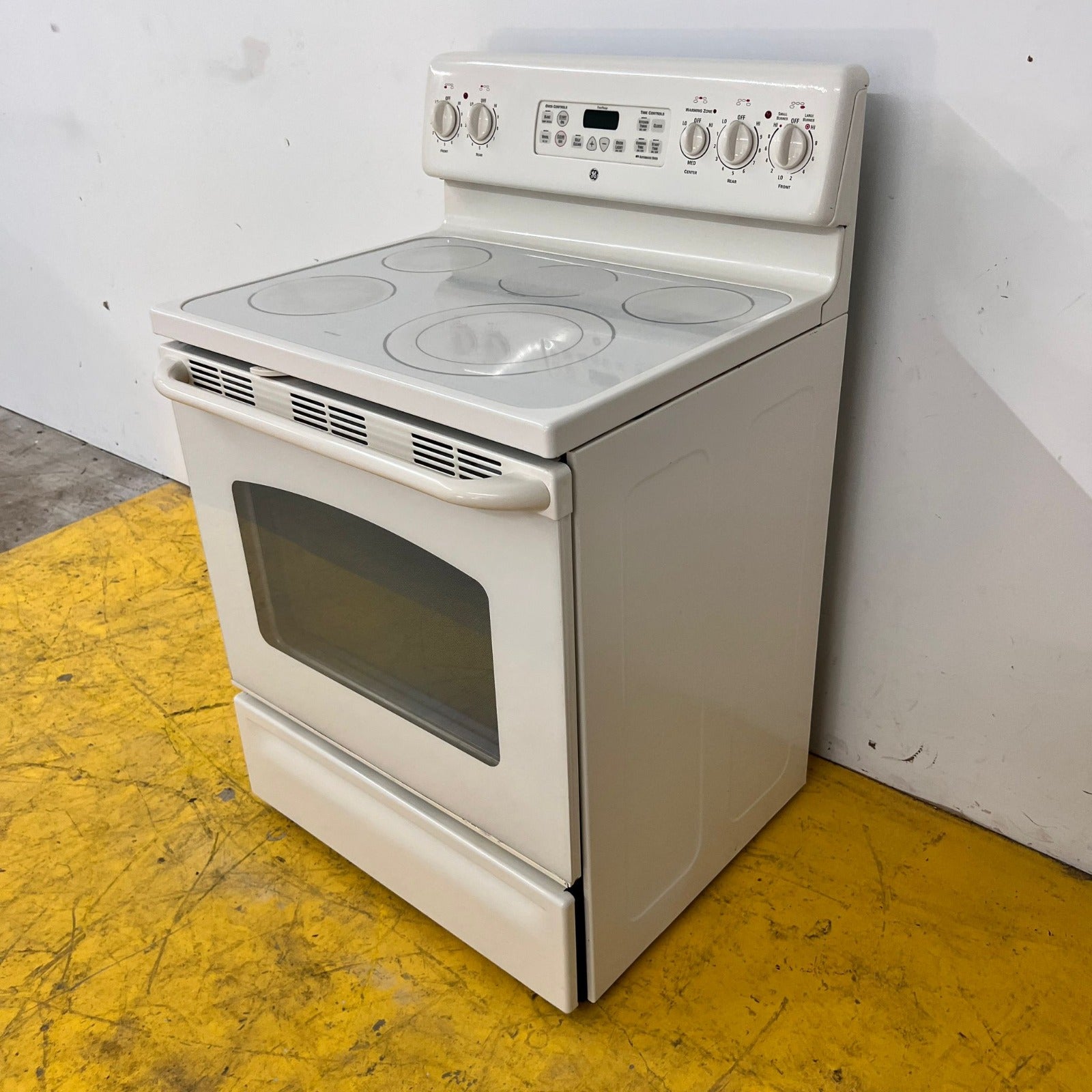 GE Electric Stove GE Electric Stove